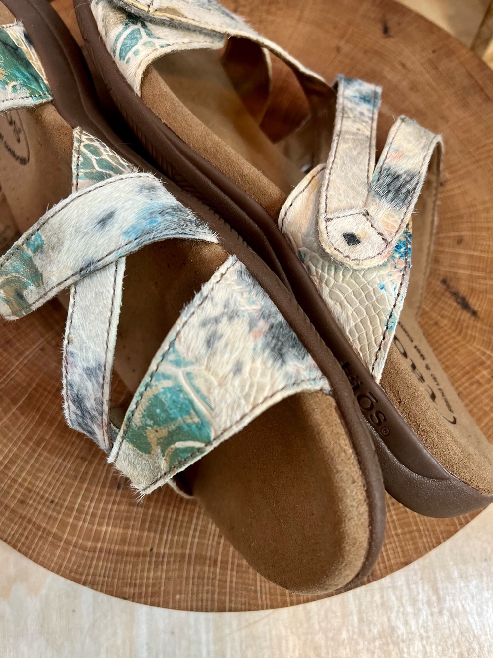 Taos Double U Sandals Leather & Calf Hair Mix Size 8 - Picture 10 of 14